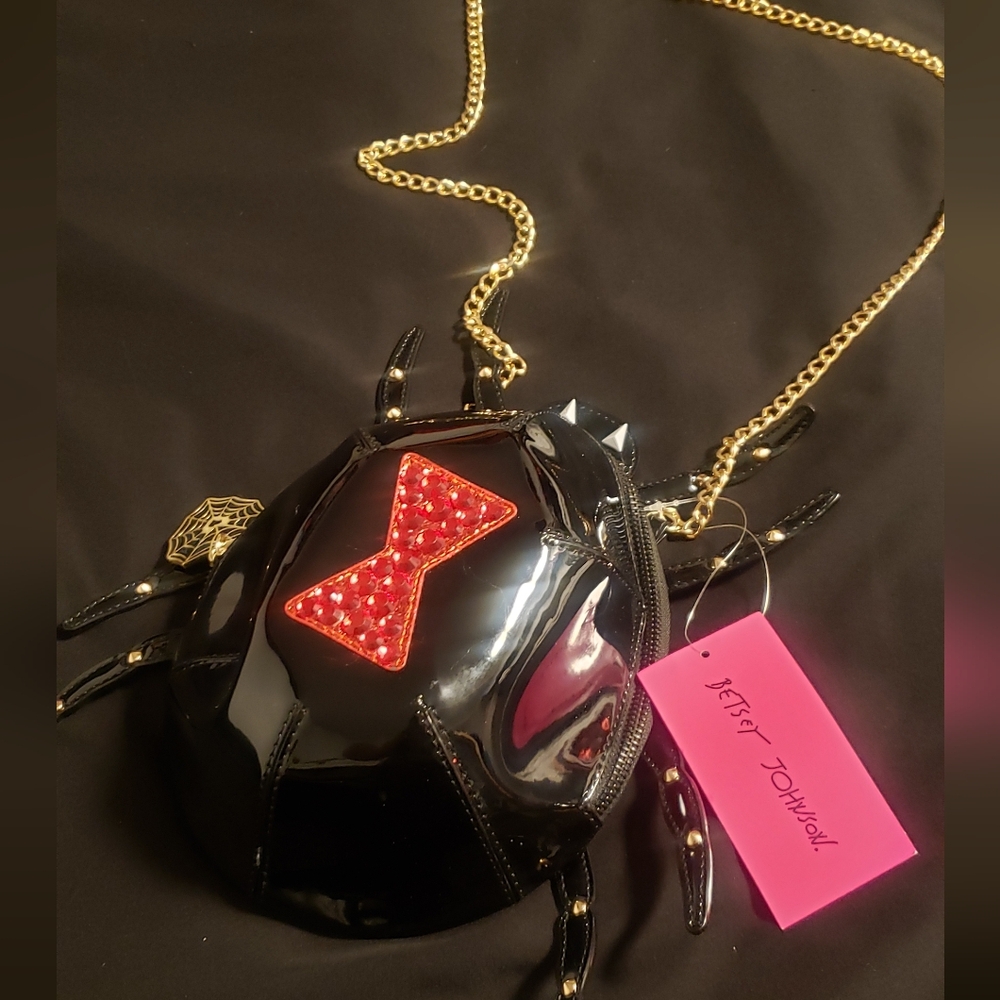 Betsy Johnson-Black Widow Spider Crossbody Purse NWT